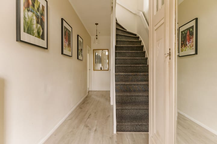 Photo 6 of Betje Wolfflaan 5