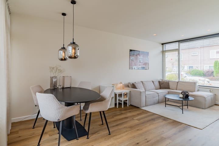 Photo 17 of Cornelis Bloemaertstraat 51