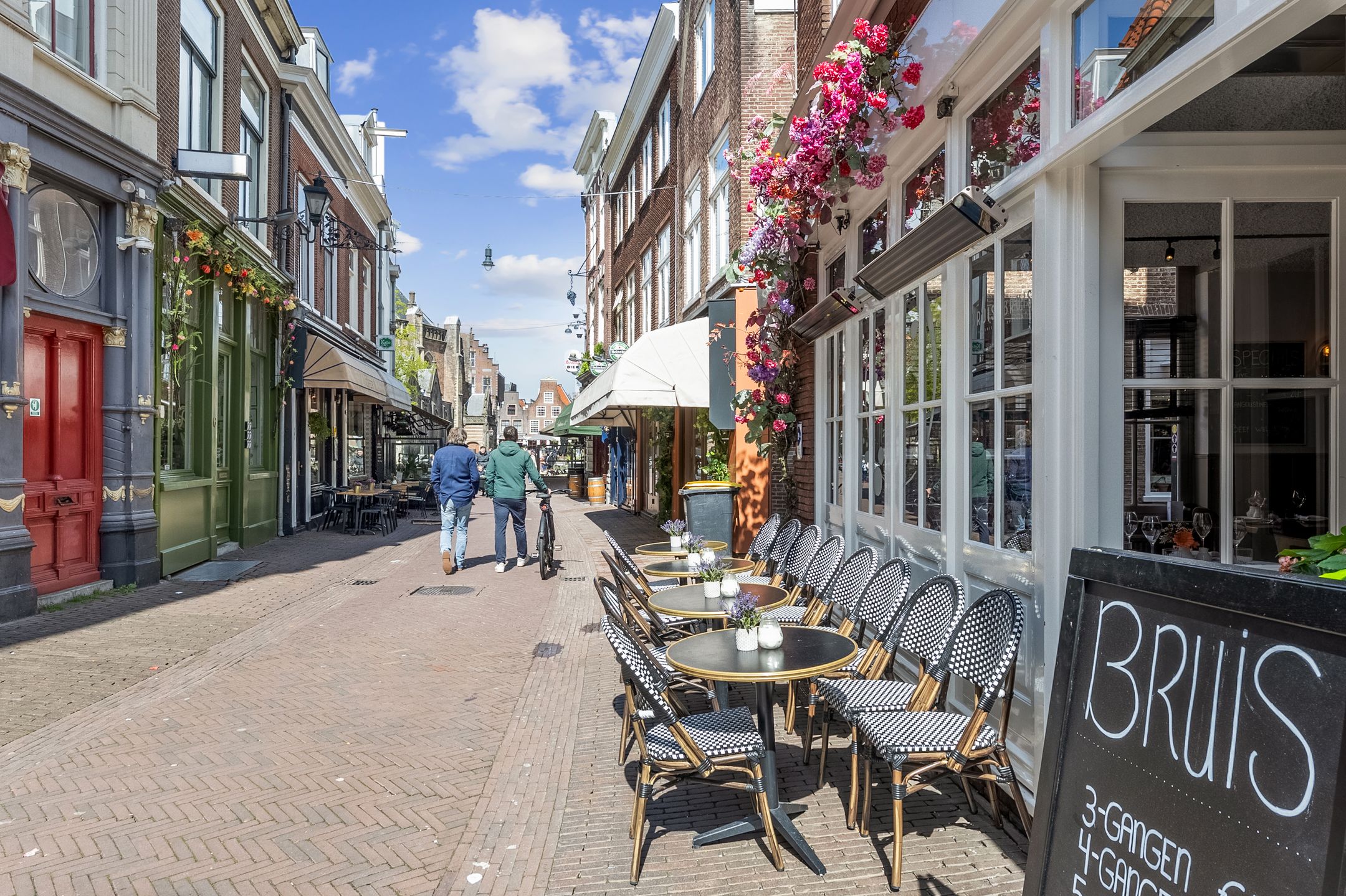 Photo 33 of Kleine Houtstraat 21-F