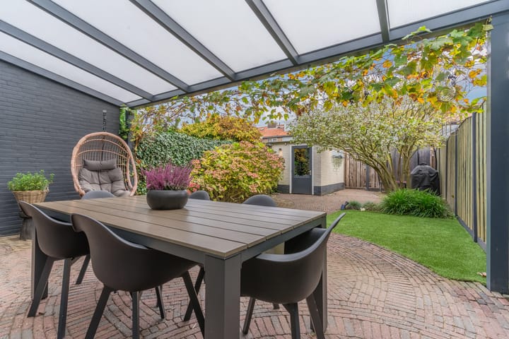 Photo 35 of Cornelis Bloemaertstraat 51