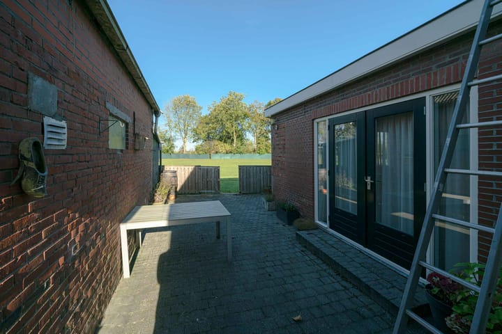 Foto 37 van Dorpsstraat 14