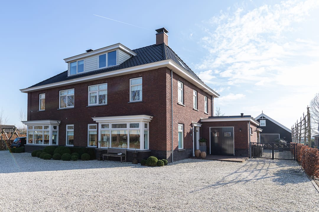 Foto 8 van Parallelweg 142