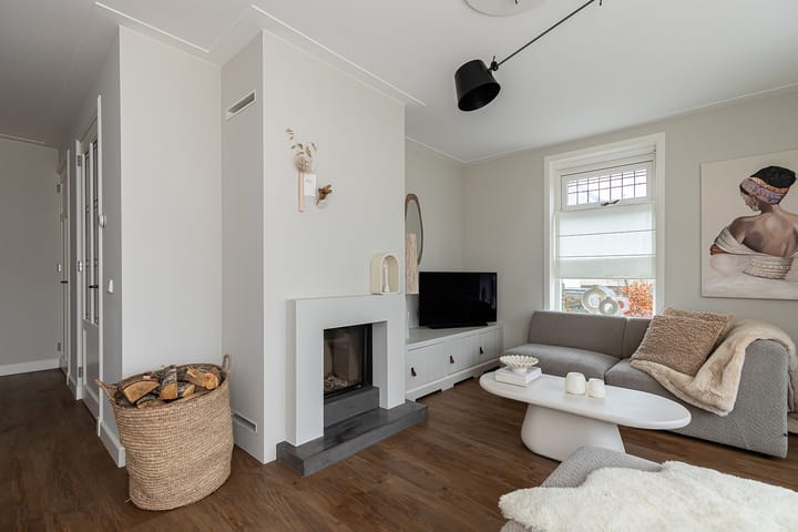 Foto 14 van Parallelweg 142