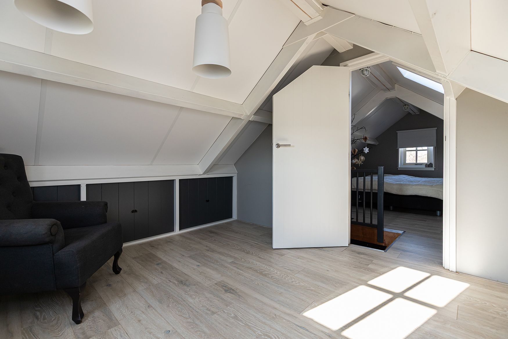 Foto 69 van Parallelweg 142