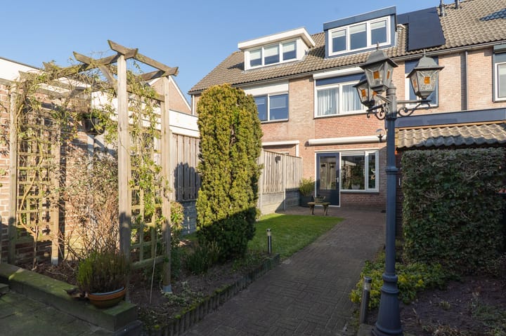 Foto 45 van Lange Voren 66