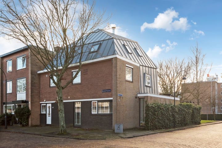 Van Hogendorpstraat 47
