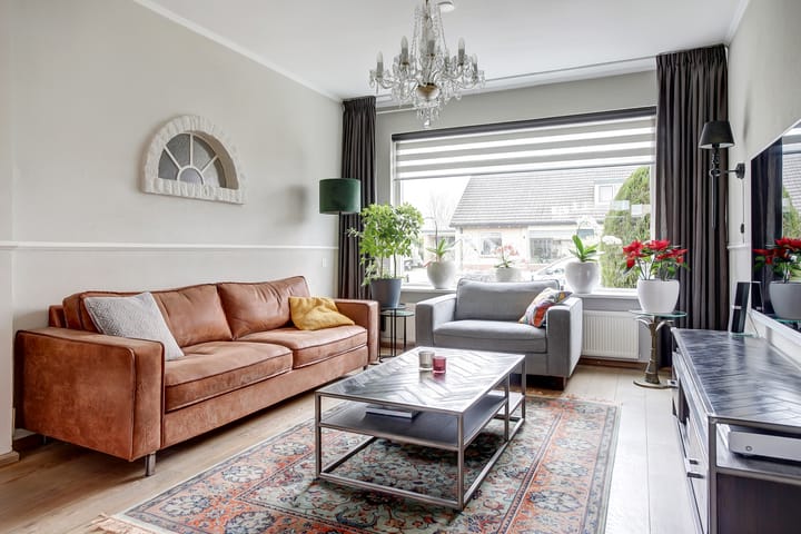 Foto 2 van Lelielaan 13