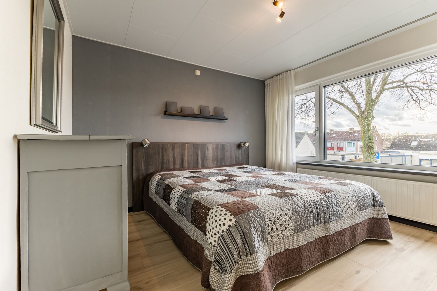 Photo 25 of Tinelstraat 158