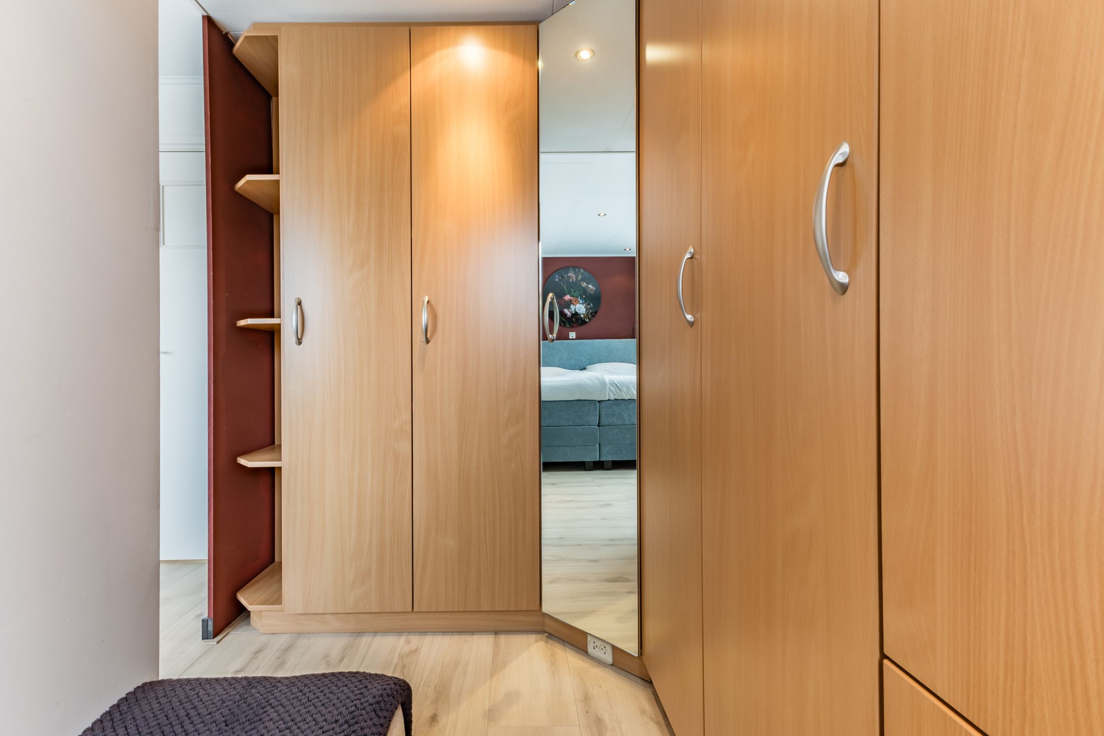 Photo 24 of Tinelstraat 158