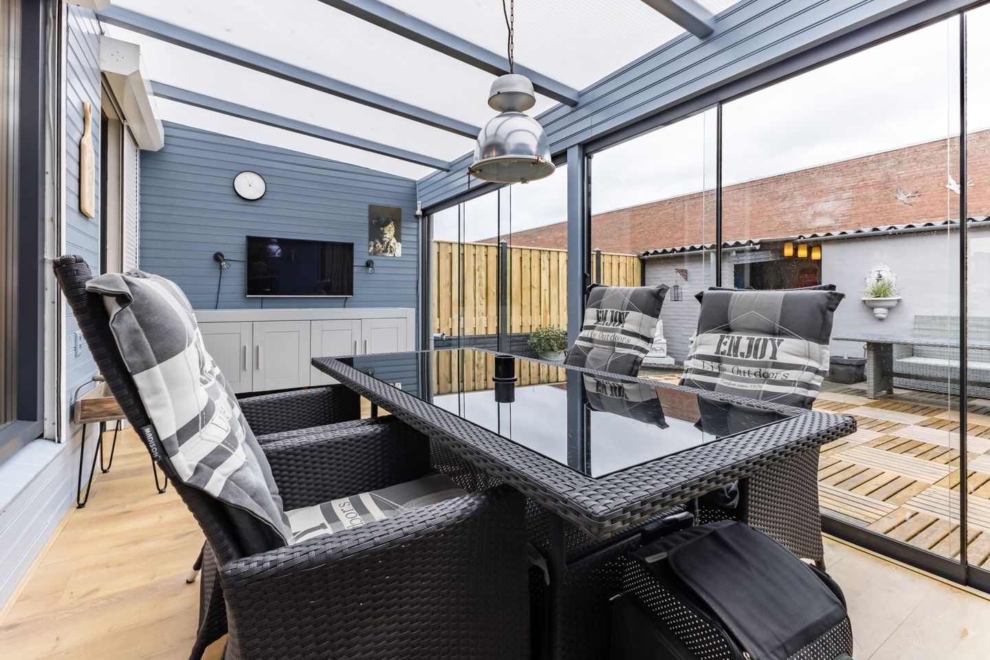 Photo 40 of Tinelstraat 158