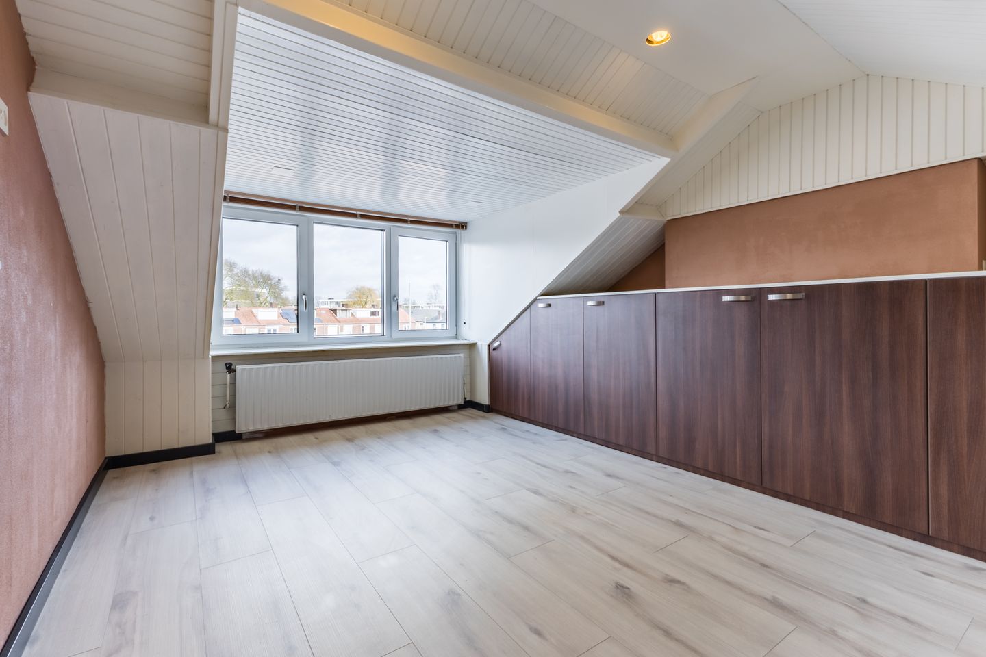 Photo 35 of Tinelstraat 158