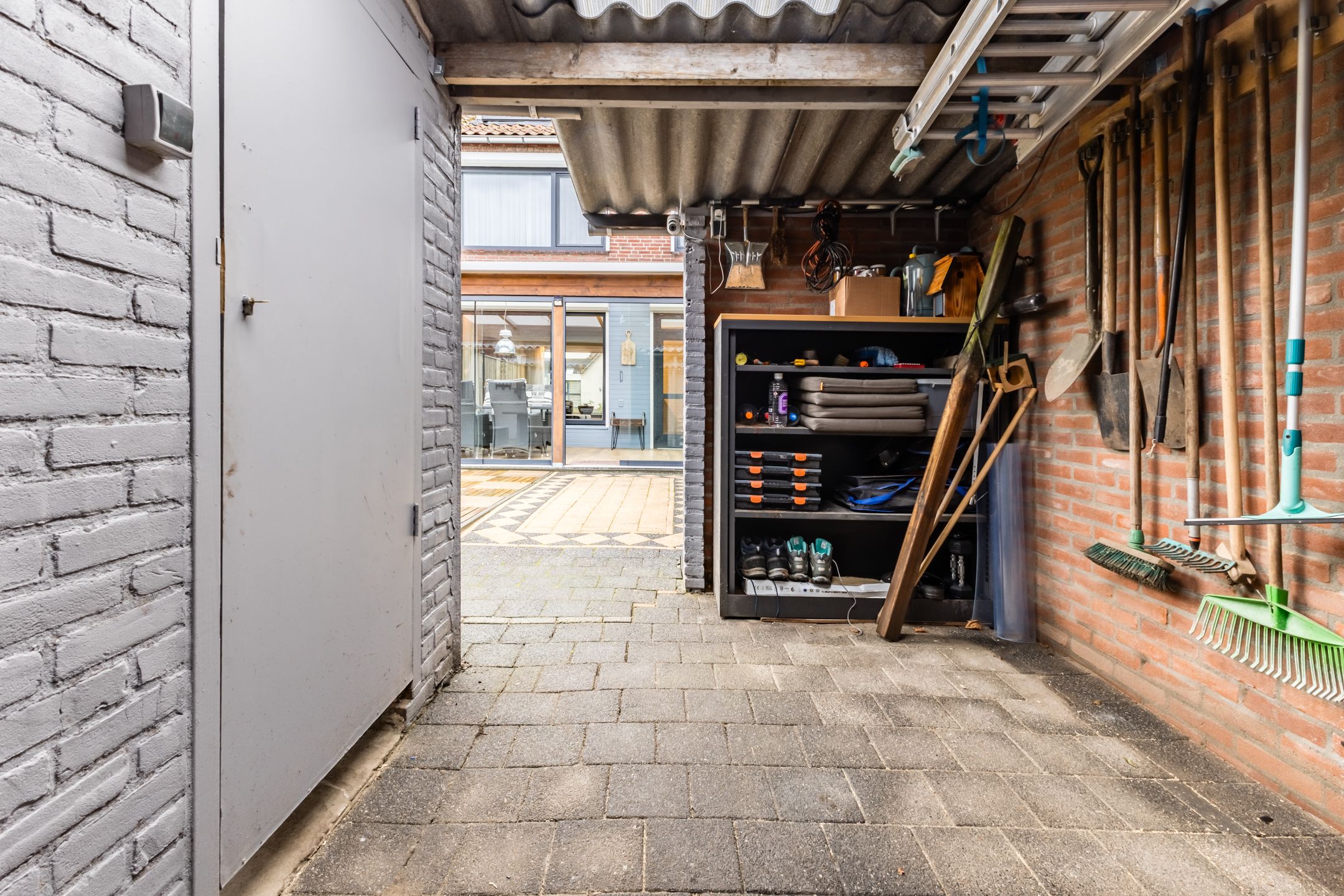 Photo 42 of Tinelstraat 158