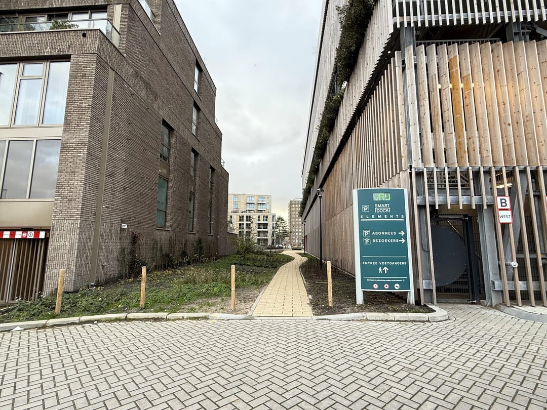 Foto 17 van Amerikaweg 180