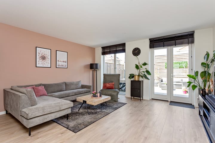 Foto 10 van Remus 160