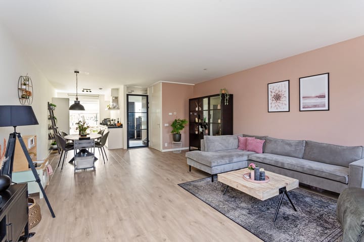 Foto 13 van Remus 160