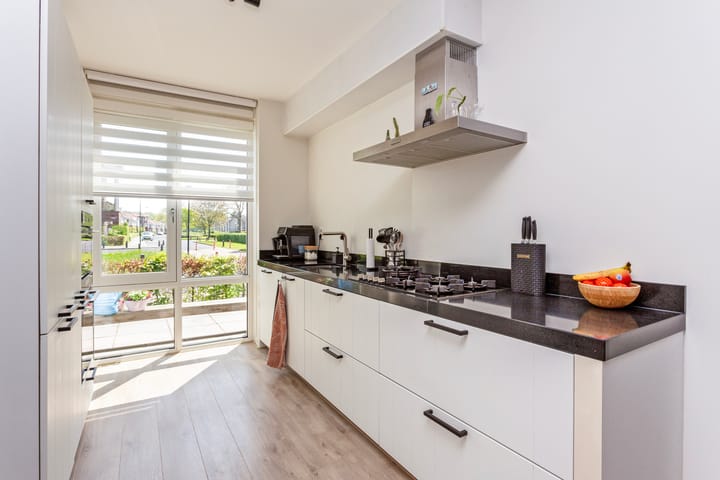 Foto 16 van Remus 160