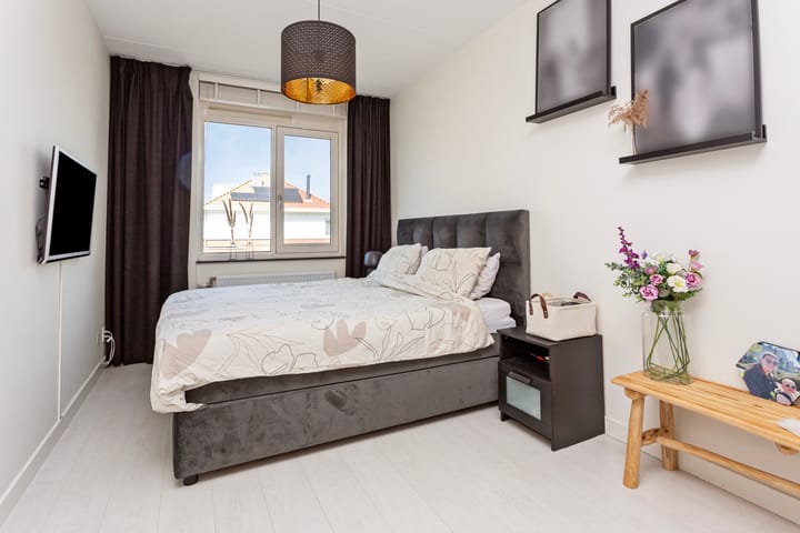 Foto 27 van Remus 160