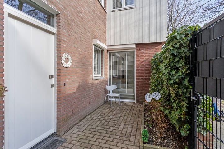 Foto 10 van Kluisstraat 12-B