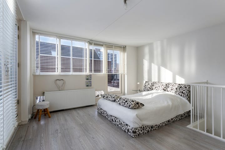 Foto 35 van Kluisstraat 12-B