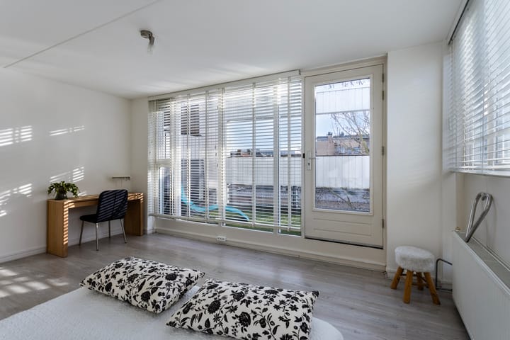 Foto 37 van Kluisstraat 12-B