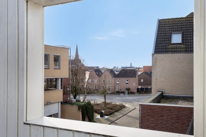 Foto 40 van Kluisstraat 12-B