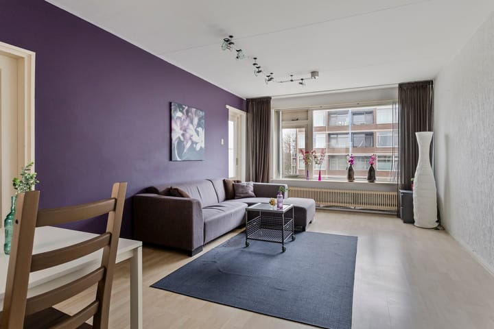 Foto 16 van Plutolaan 76