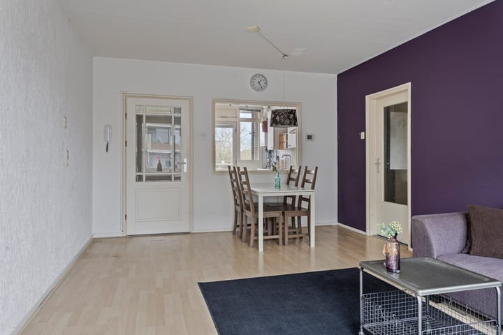 Foto 23 van Plutolaan 76