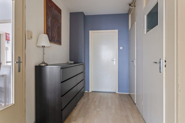 Foto 32 van Plutolaan 76