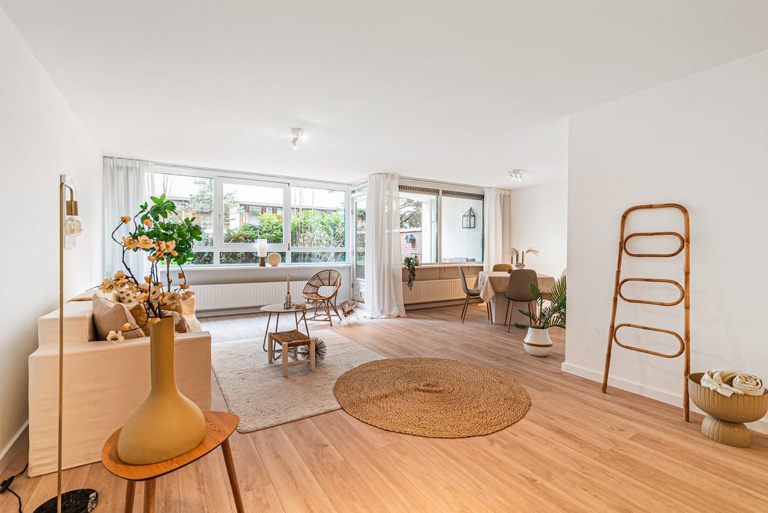 Photo 2 of Adelheidstraat 125