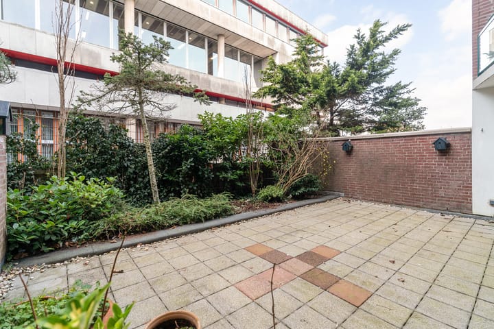 Foto 4 van Adelheidstraat 125