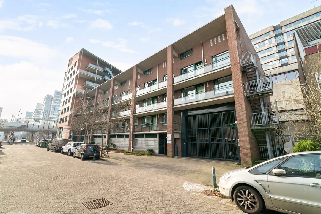 Photo 7 of Adelheidstraat 125