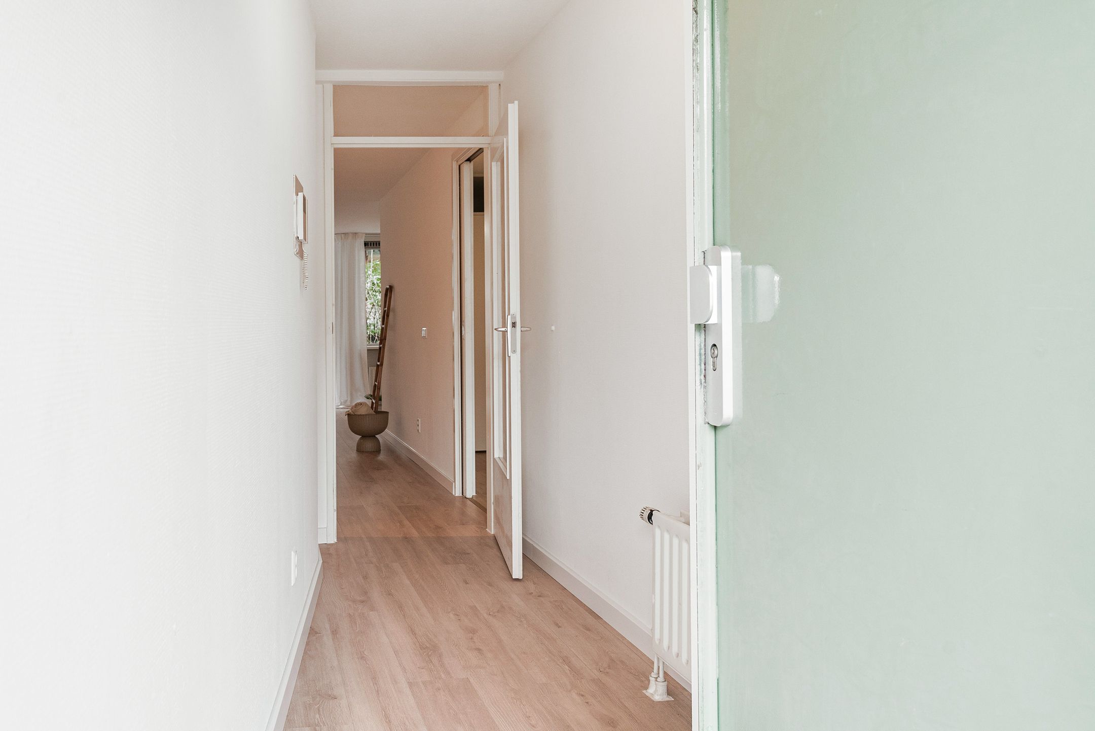 Photo 9 of Adelheidstraat 125