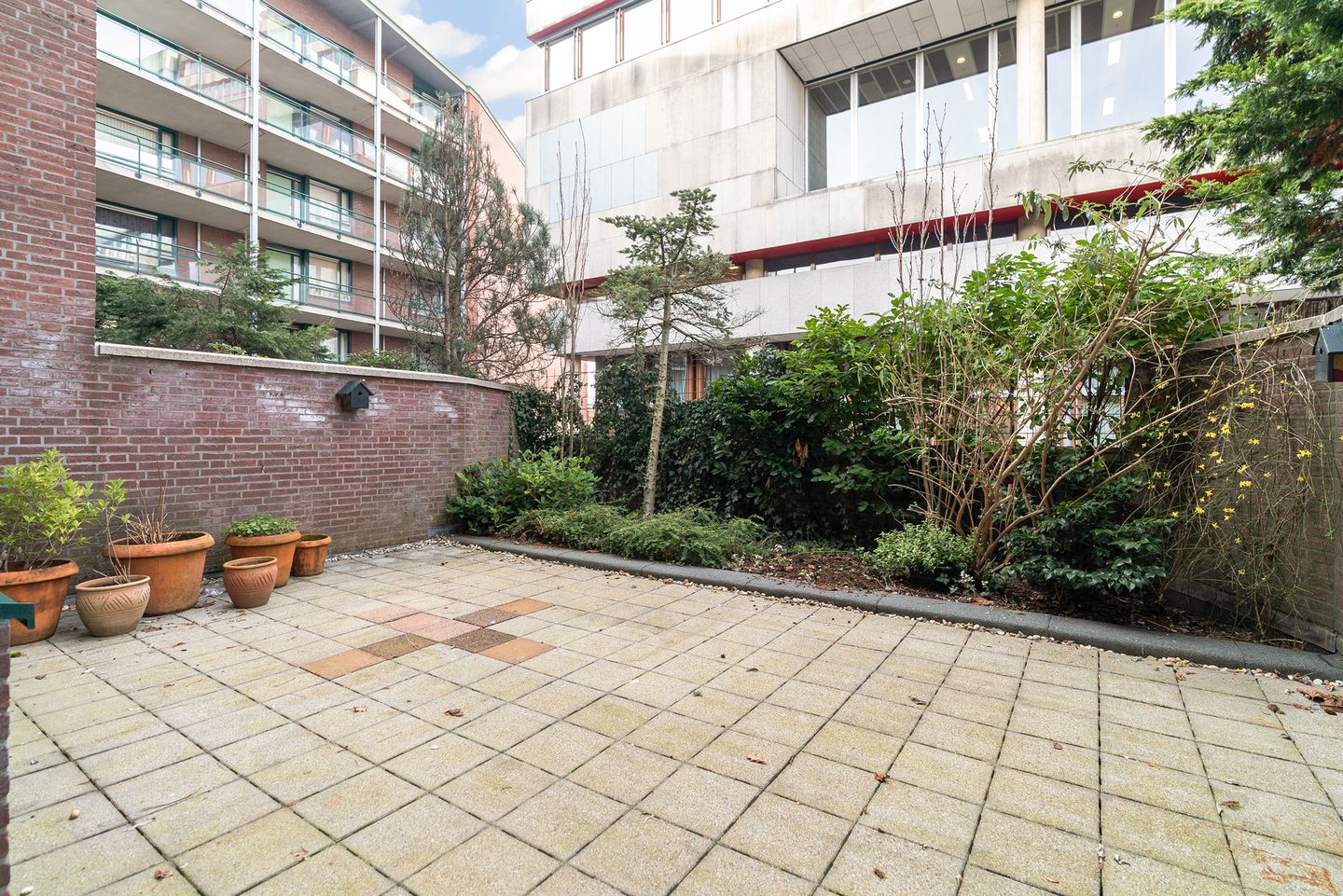 Photo 14 of Adelheidstraat 125