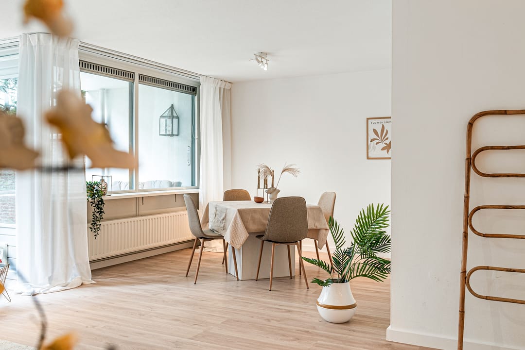 Photo 22 of Adelheidstraat 125