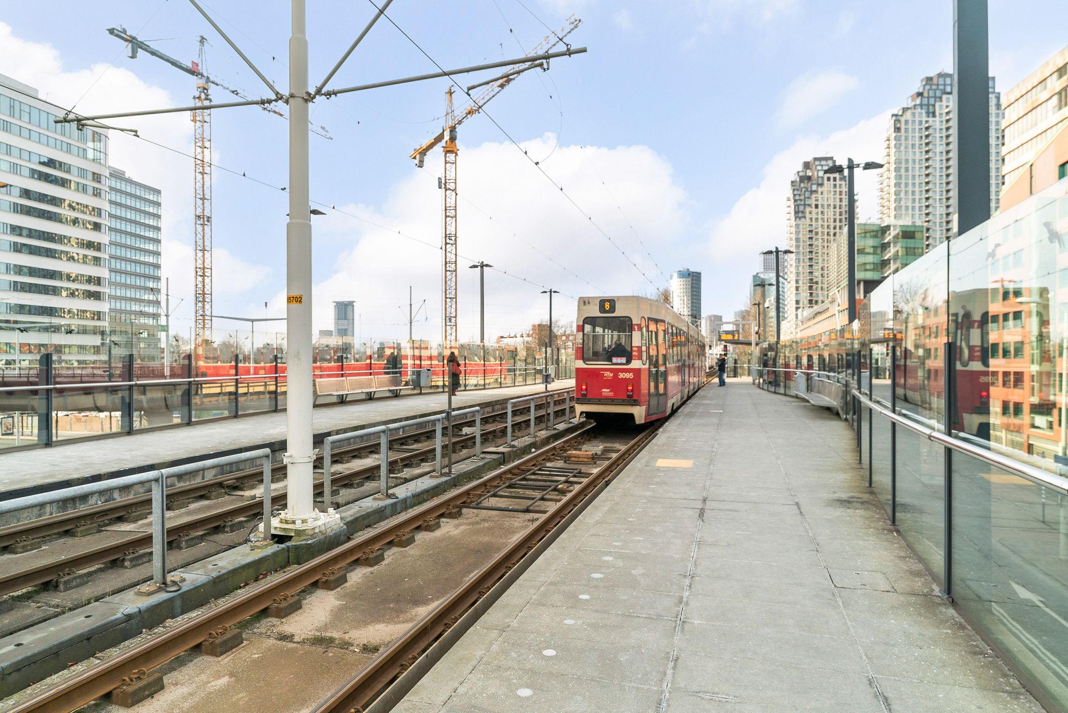 Photo 36 of Adelheidstraat 125