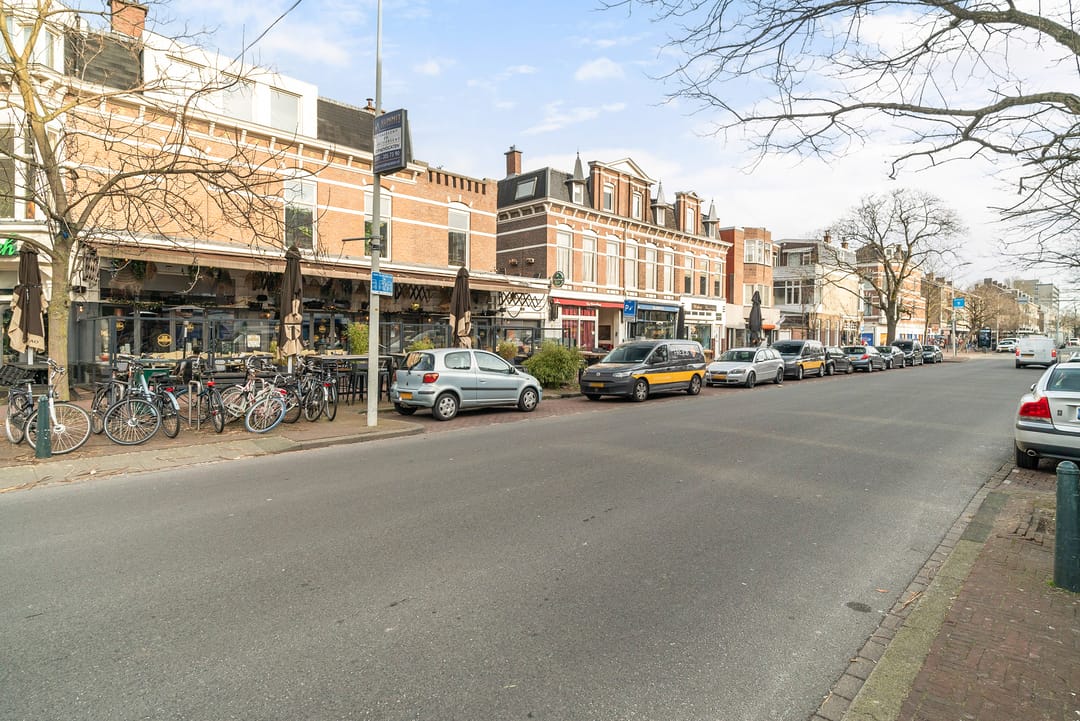 Photo 37 of Adelheidstraat 125