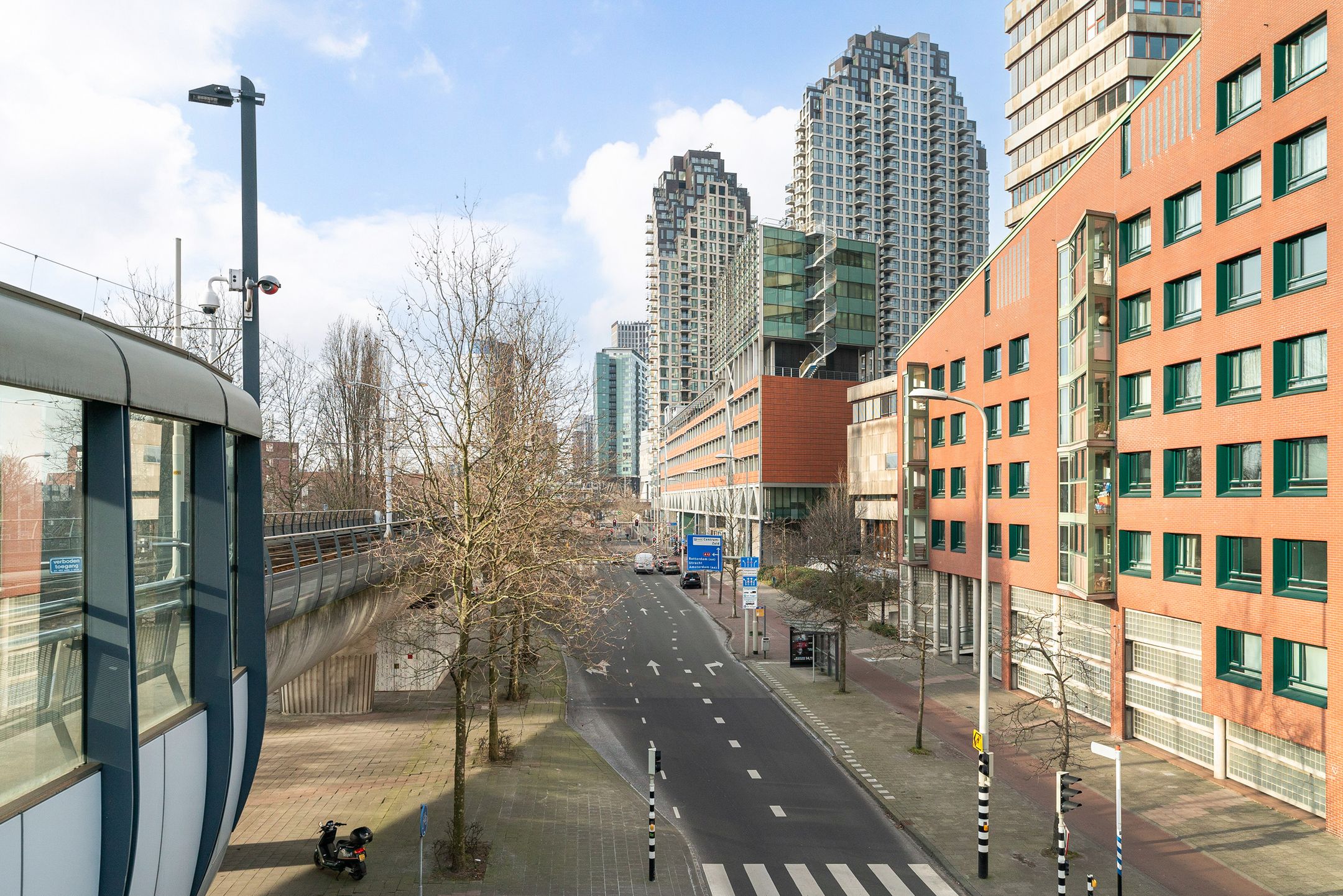 Photo 39 of Adelheidstraat 125