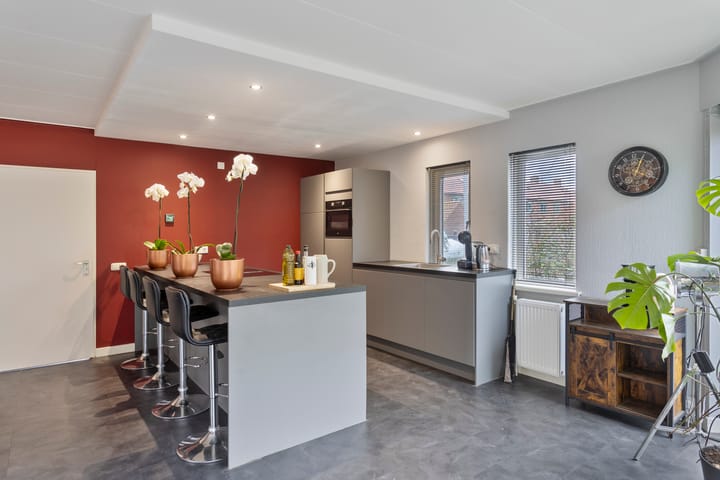 Foto 17 van Armgardstraat 1