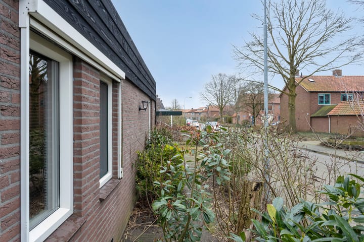 Foto 38 van Armgardstraat 1