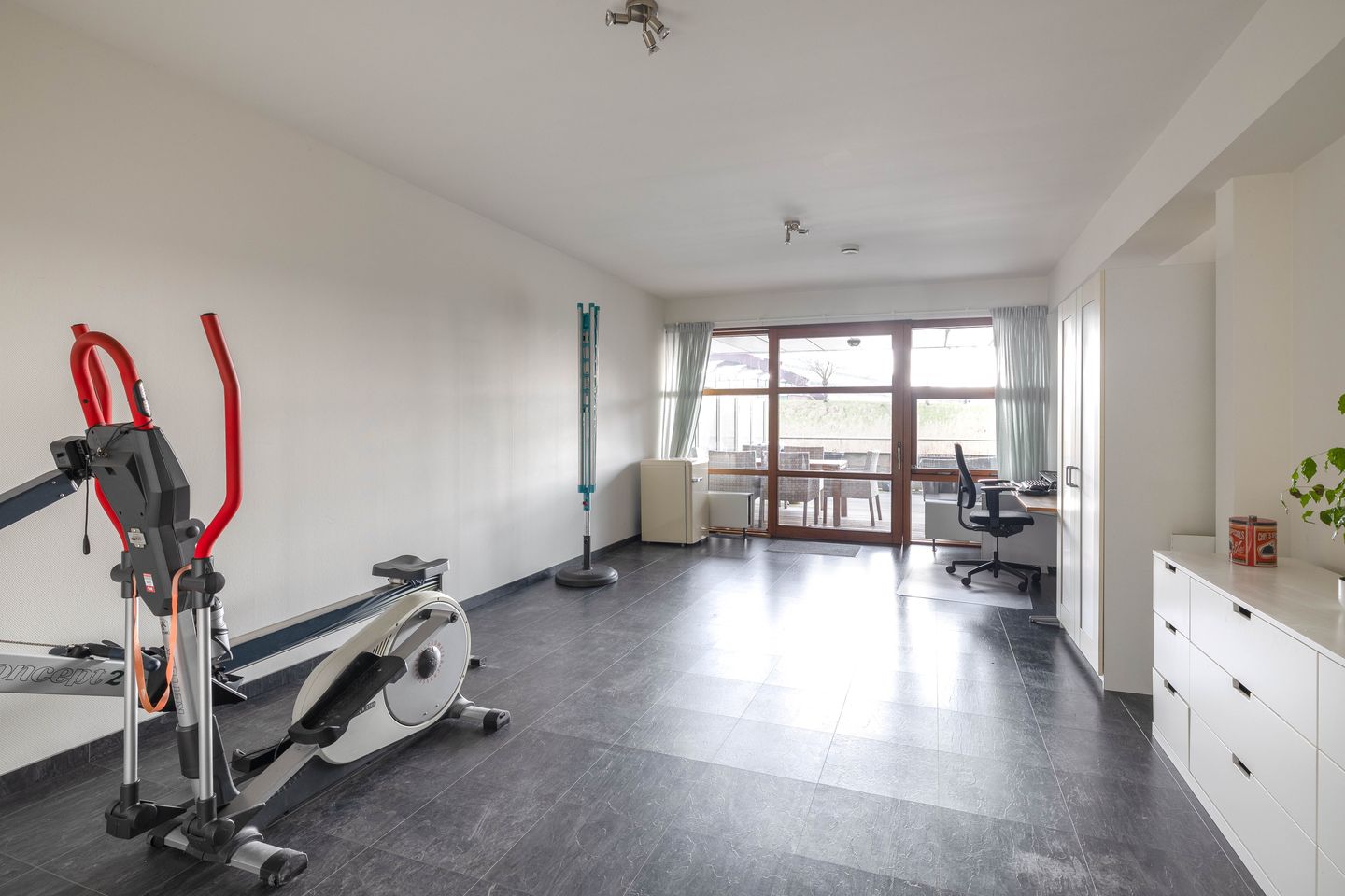 Foto 14 van Burgemeester Honnerlage Gretelaan 508