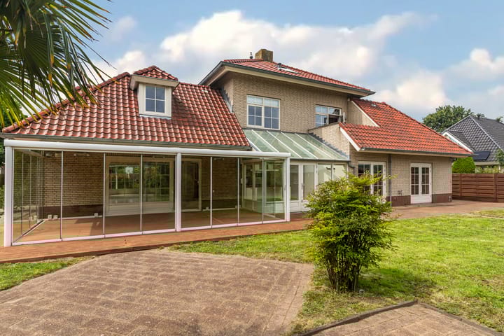 Foto 1 van De Rhijenhof 23