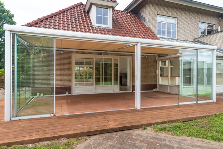 Foto 17 van De Rhijenhof 23