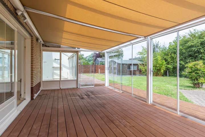 Foto 19 van De Rhijenhof 23