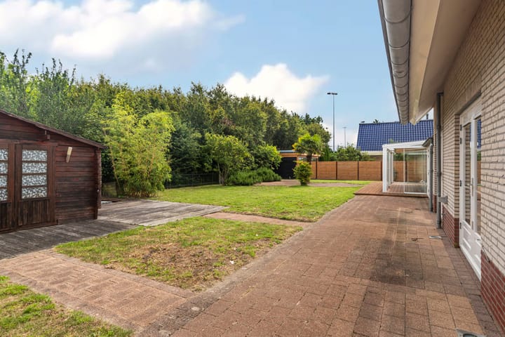 Foto 21 van De Rhijenhof 23