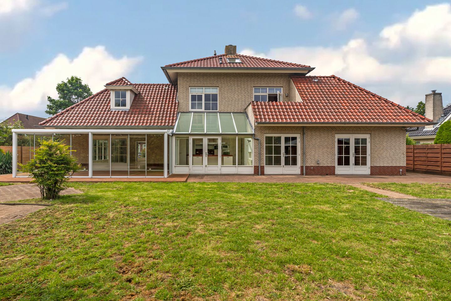 Foto 25 van De Rhijenhof 23