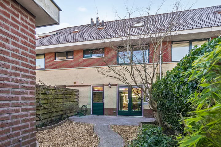 Photo 27 of Colmarstraat 58