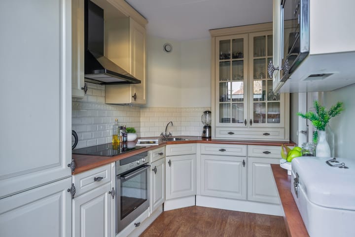 Photo 14 of Colmarstraat 58