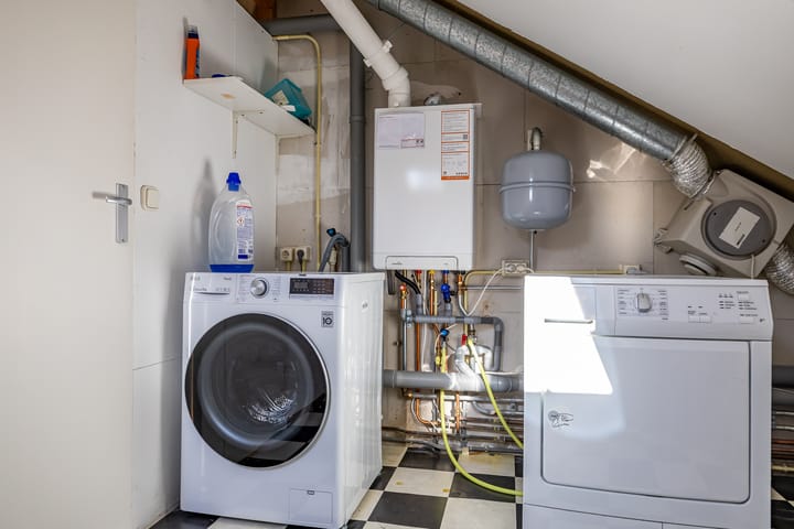 Foto 31 van De Barrage 4