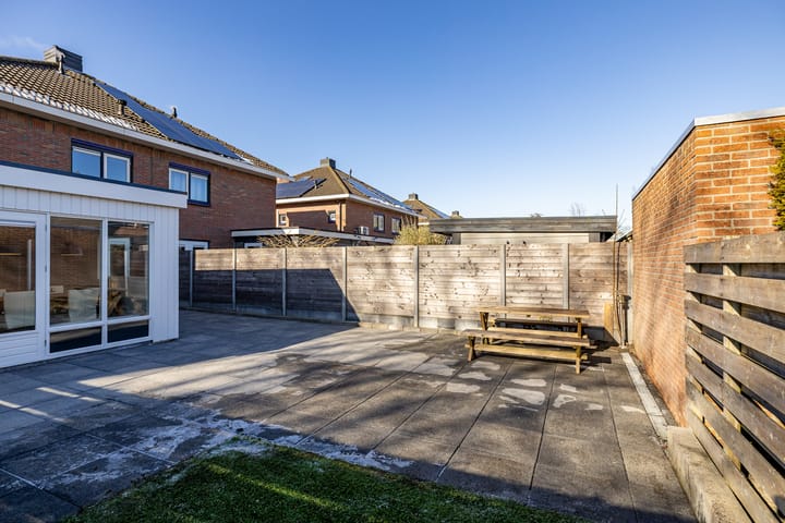 Foto 33 van De Barrage 4