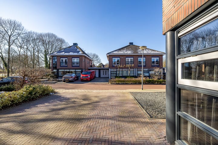 Foto 37 van De Barrage 4